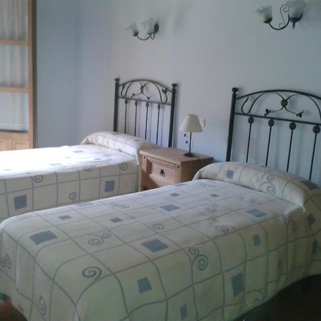 Viviendas Rurales Aldea De Dosamantes Pesaguero-La Parte Luaran gambar