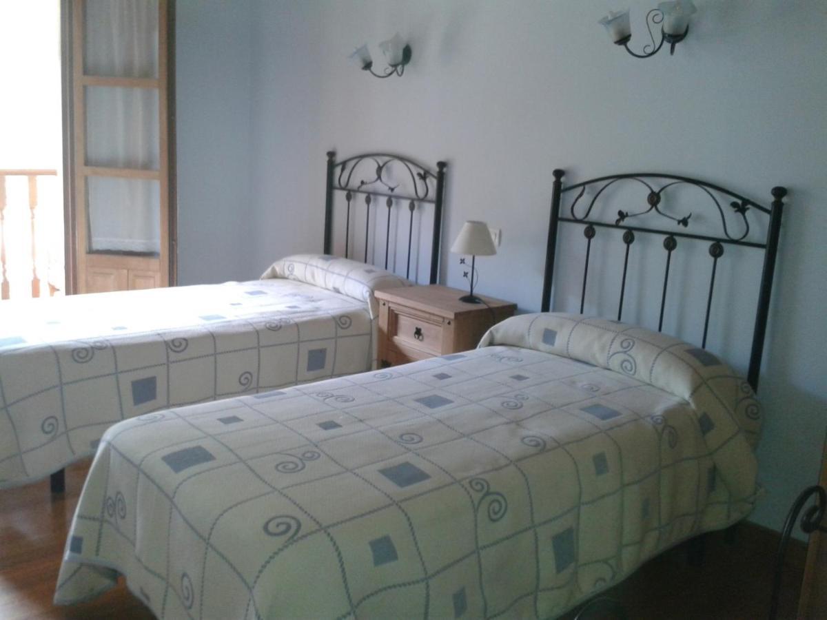 Viviendas Rurales Aldea De Dosamantes Pesaguero-La Parte Luaran gambar