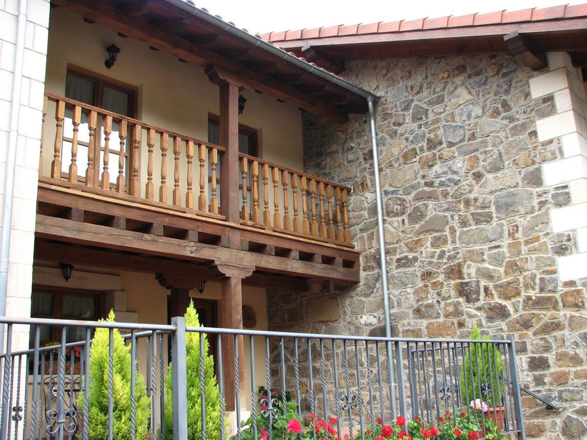 Viviendas Rurales Aldea De Dosamantes Pesaguero-La Parte Luaran gambar