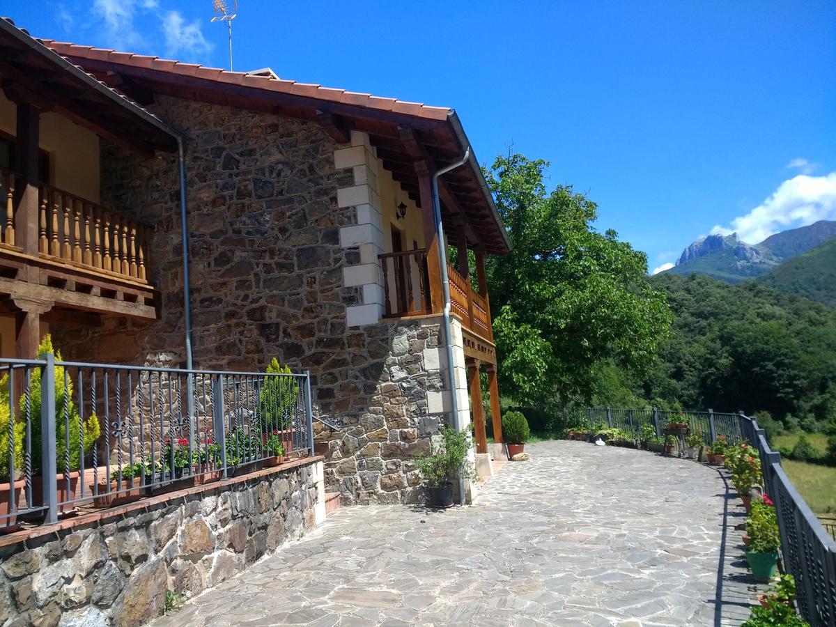 Viviendas Rurales Aldea De Dosamantes Pesaguero-La Parte Luaran gambar